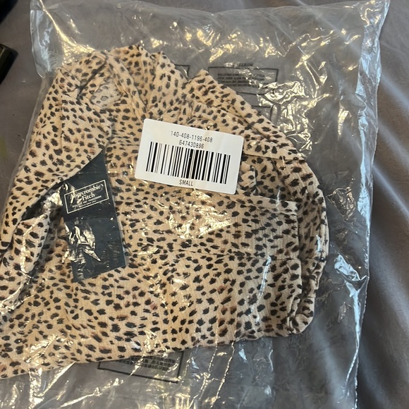 Casual outing tank top - Picture 2 of 3